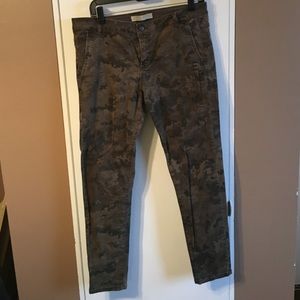 Zara Denim 1975 Camo pants size EU40/US8 👖